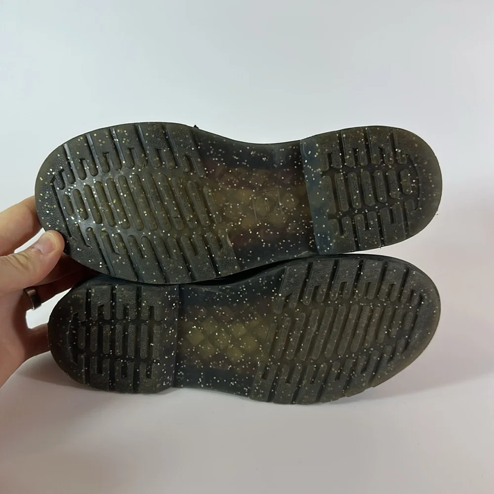 Dr. Marten’s - Picture 5 of 6